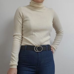 Cashmere  cream turtle neck sweater